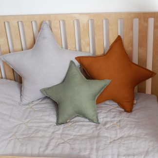 poduszki gwiazdki do pokoju dziecka