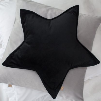 poduszka dekoracyjna czarna velvet gwiazdka