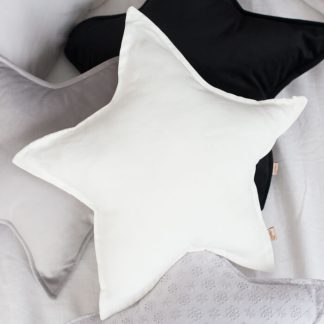 poduszki dekoracyjne lniane velvet haftowane gwiazdki