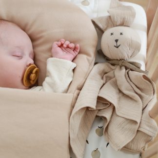 Przytulanka dla niemowląt muślinowa - Peanut