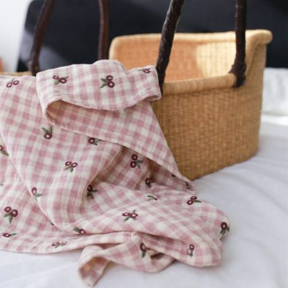 Otulacz kocyk niemowlęcy dla dziewczynki, ręcznik wakacyjny dla dzieci - cottage love