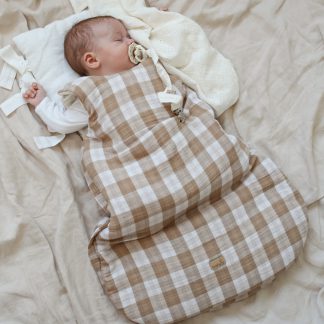 Muślinowy śpiworek niemowlęcy - Kratka brązowa